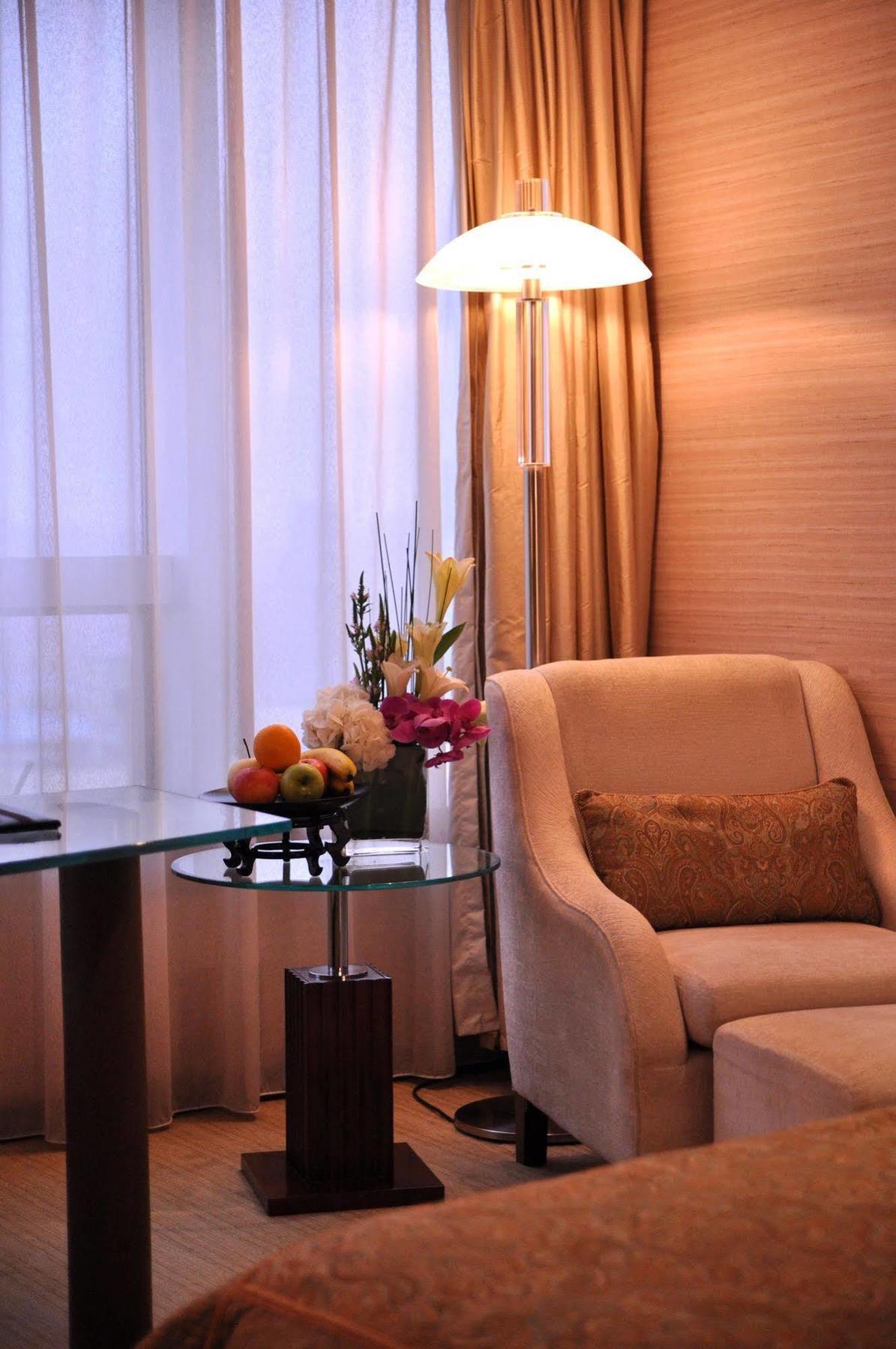 Отель Jinling Purple Mountain Shanghai（shanghai Grand Trustel Purple Mountain Hotel） 5*