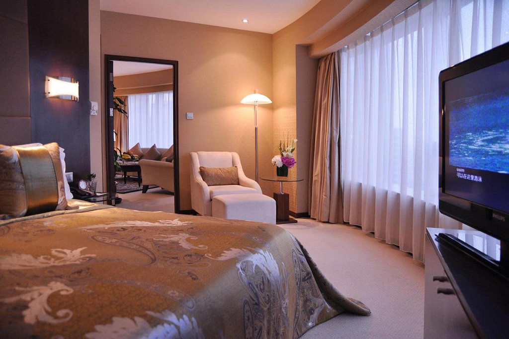 Jinling Purple Mountain Shanghai（shanghai Grand Trustel Purple Mountain Hotel） Отель Шанхай